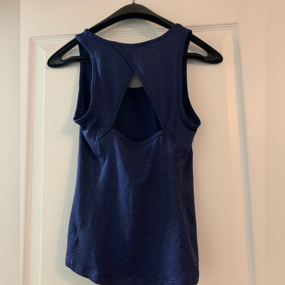 2 run tank top - Picture 2 of 4